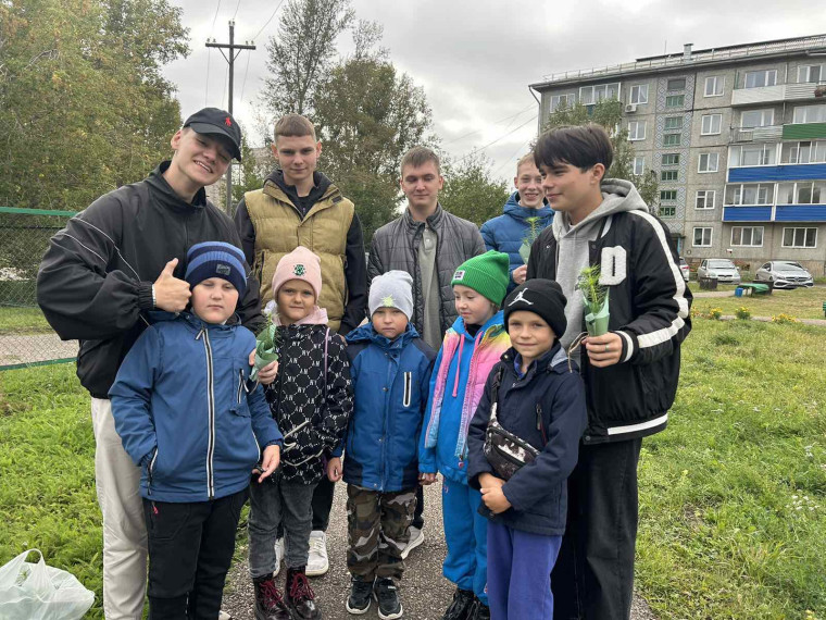 Посадка деревьев.